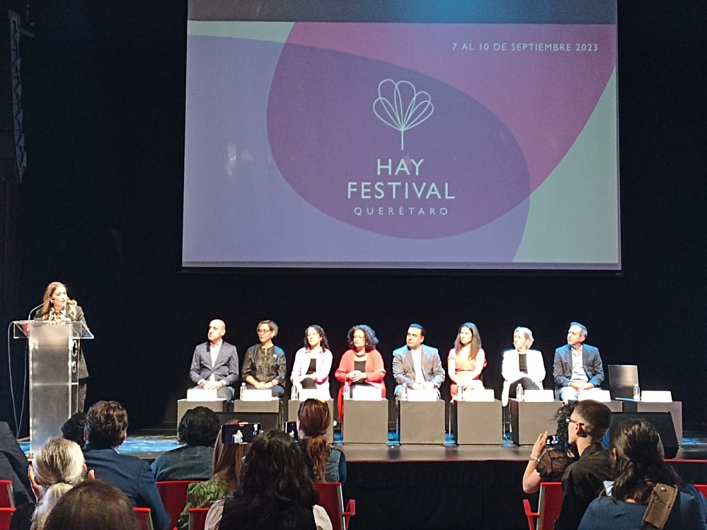 Hay Festival Querétaro 2023: Irene Solà en conversación con Yásnaya Elena  Aguilar