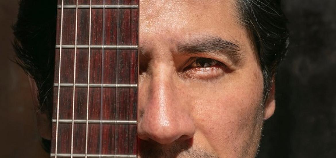 Pagina zero - guitarra Edgar Ramírez