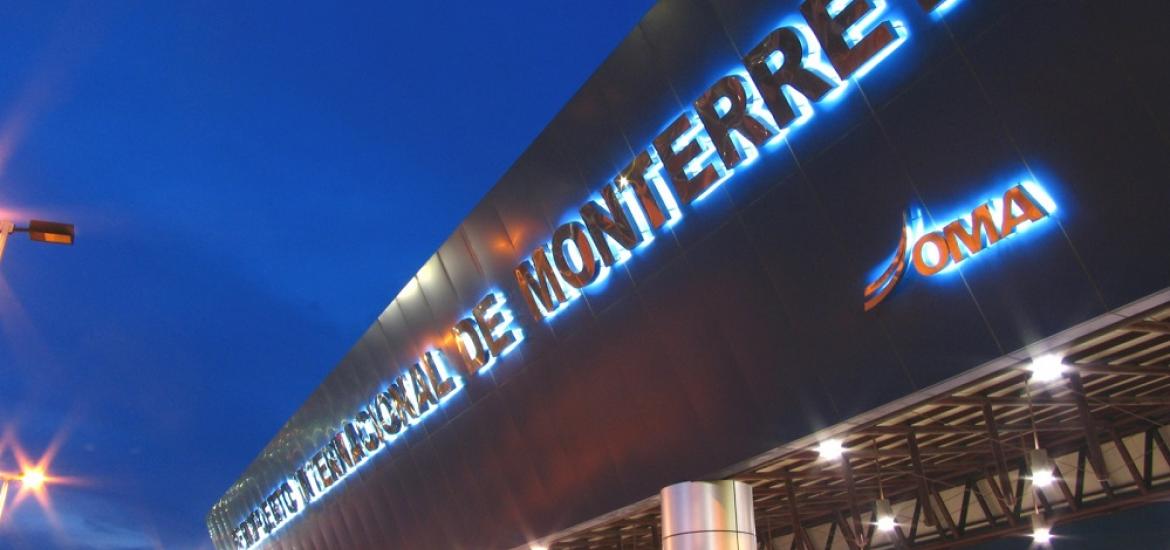 Pagina Zero - Aeropuerto Internacional de Monterrey