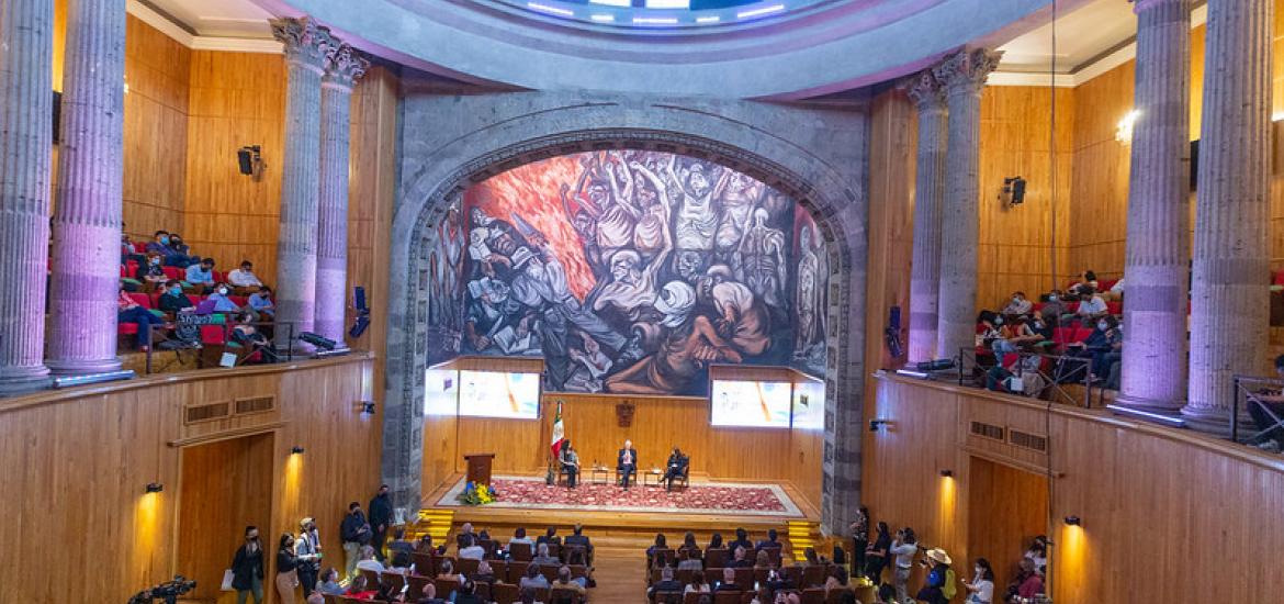Bienal Vargas Llosa