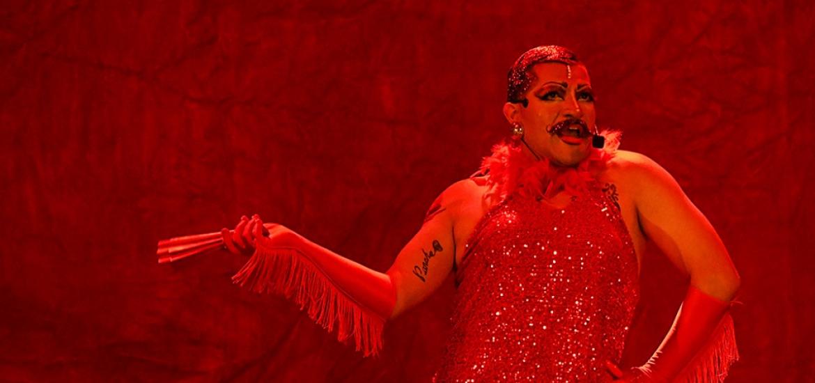 LaMujerSensual - Las Diablas Cabaret