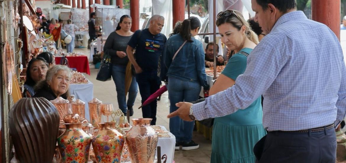 Vivelasfiestaspatrias