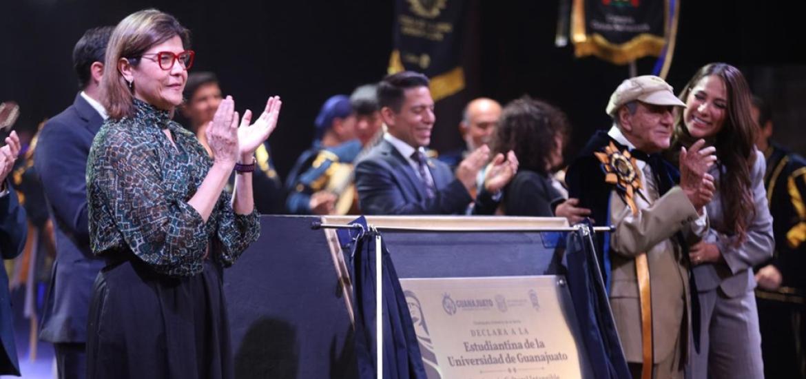 estudiantina-ug-patrimonio