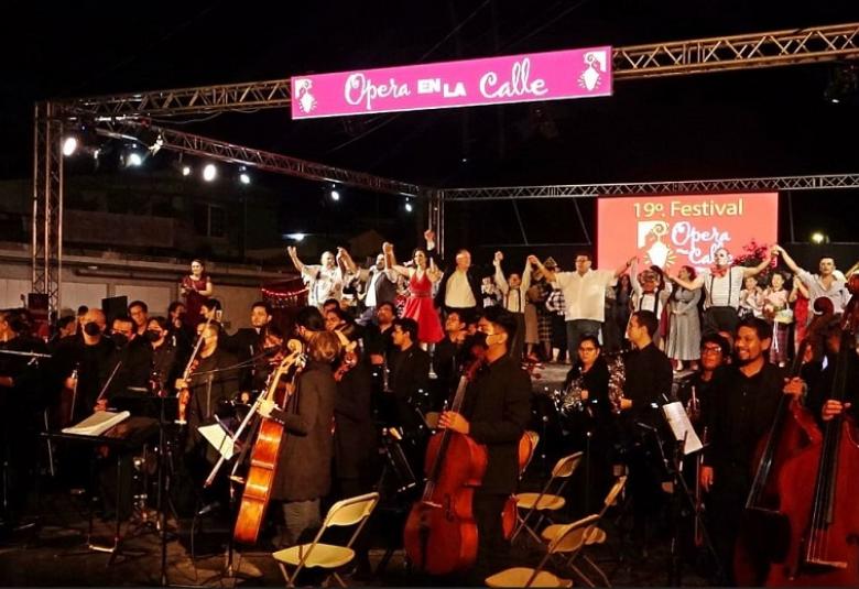 Pagina Zero - opera en la calle