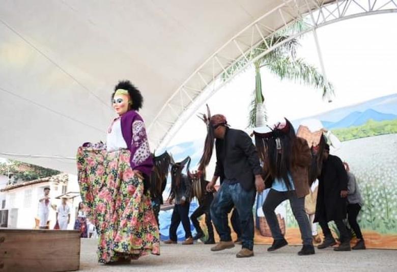 Afromexicanodos1