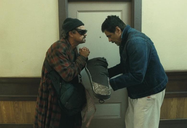 Leonardo DiCaprio y Benicio del Toro en One Battle After Another
