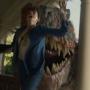 Warner Bros Pictures - Escena de la película The End of Oak Street